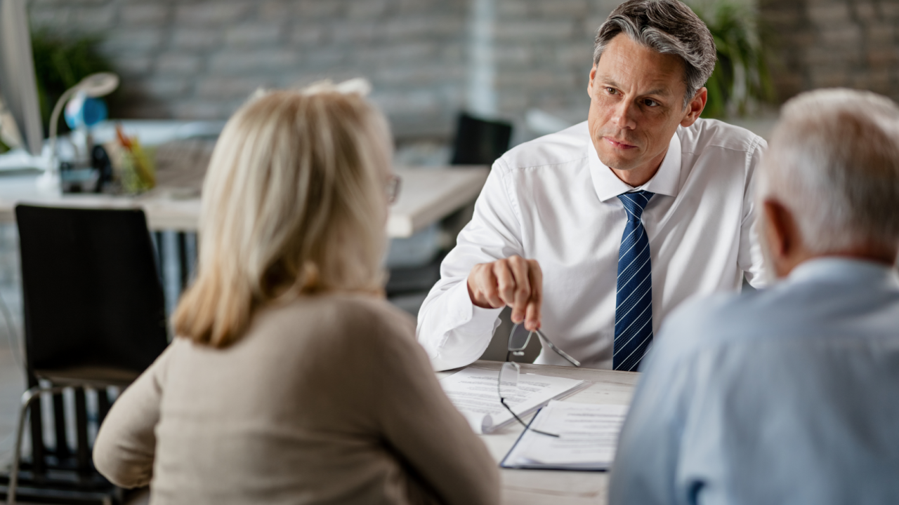 find a financial professional during a client consultation meeting